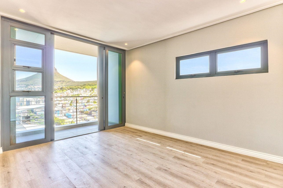 1 Bedroom Property for Sale in Cape Town City Centre Western Cape